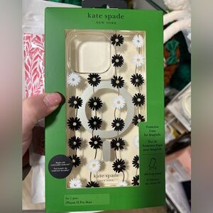 Kate Spade Daisy Floral Clear Phone 15 Pro Case